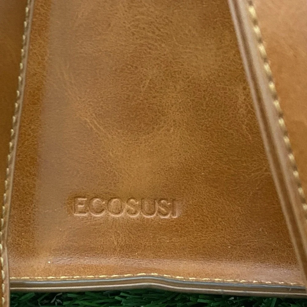 Ecosusi Cornelia backpack in brown vegan leather retro style Stunning!